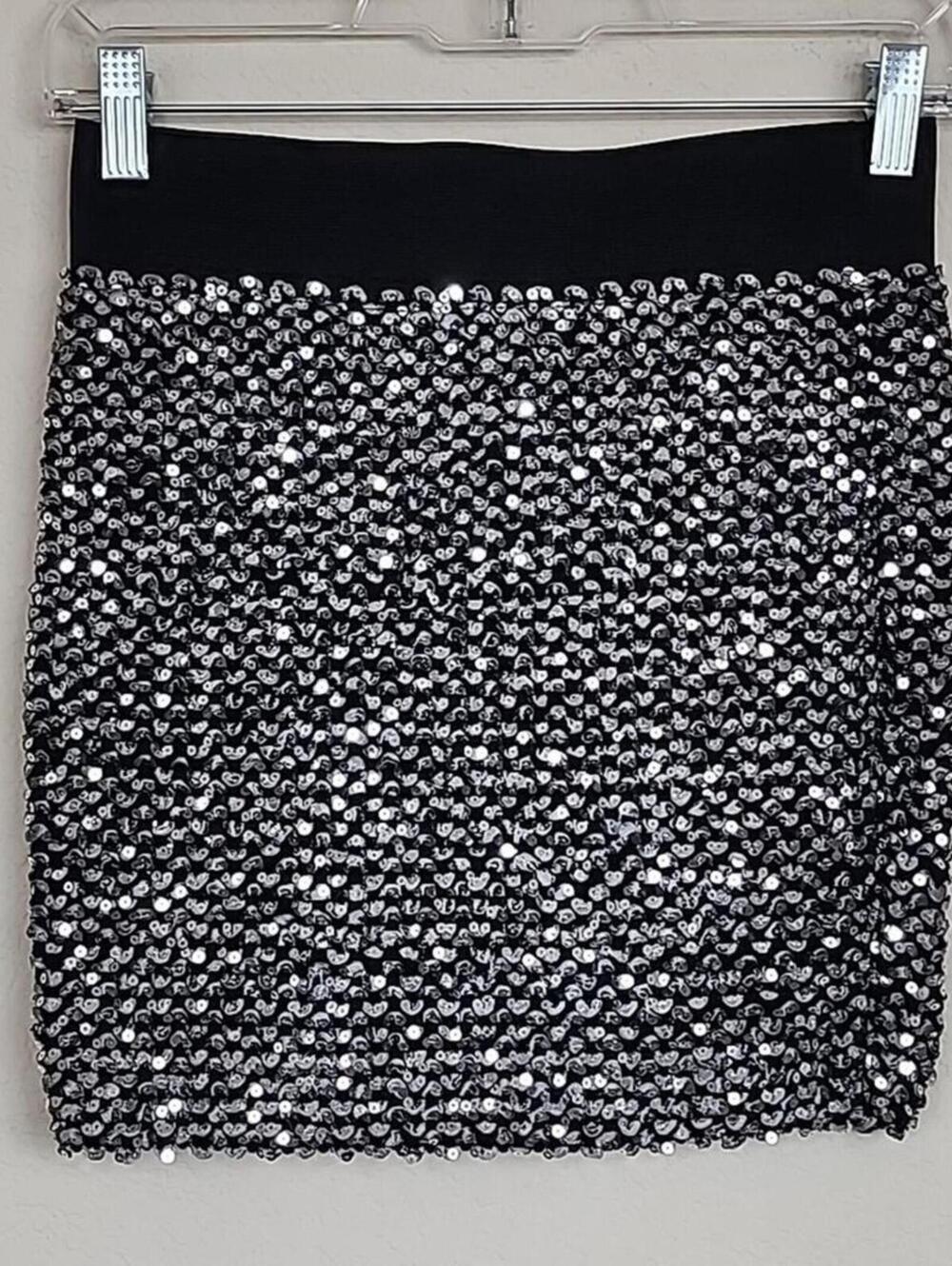 Vintage Y2K 90s Sparkling Silver Sequin Small Mini Skirt